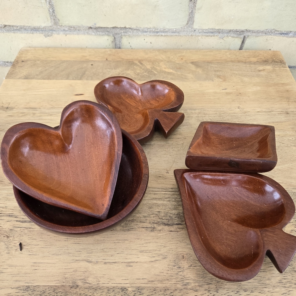 Vintage Card Suit Nut Bowls - Picture 7 of 8